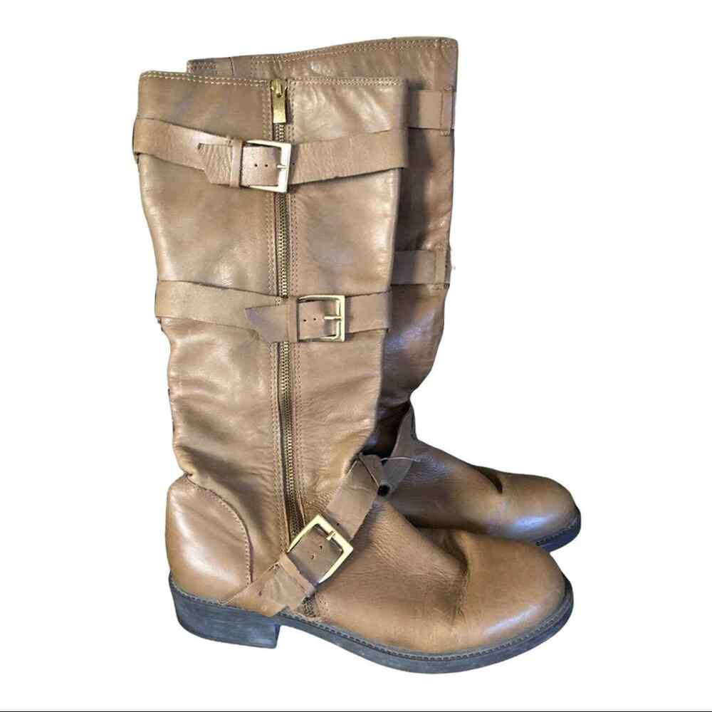 Pour la victorie tall belted leather shoes women’s Boots Size 10